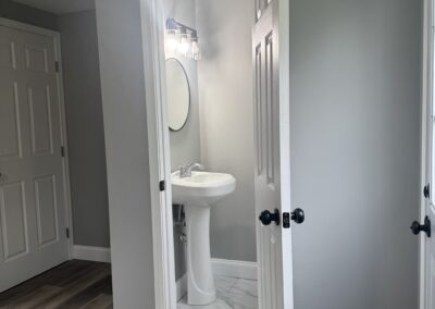 Walden & W. 3rd Townhouse bathroom